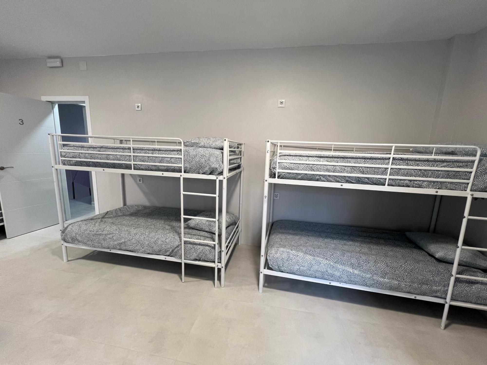 Hostel Oasis - Madrid — Photos 1